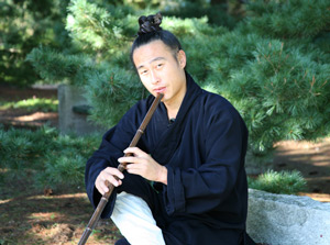 Zhou, Xuan-Yun with flute